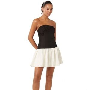 Ever New Carla Contrast Strapless Mini Dress